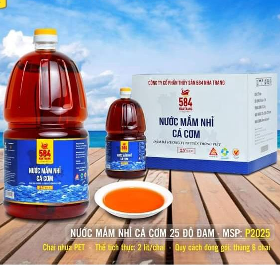 Thùng 6 chai 2L Nước mắm Truyền Thống, 584 Nha Trang 25 độ đạm, Date MỚI NHẤT