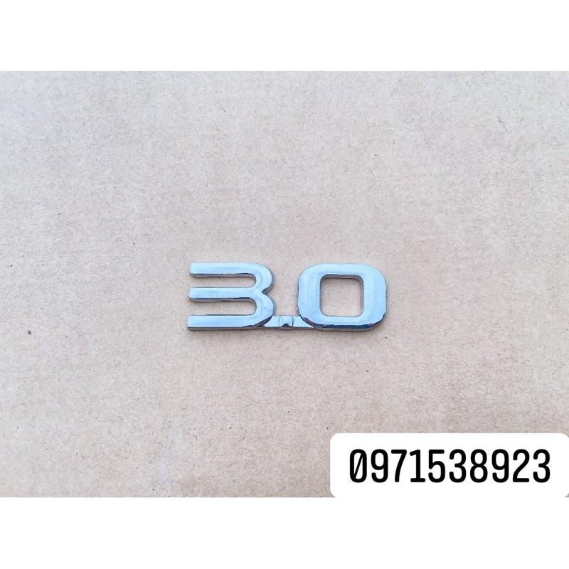Logo chữ 3.0 dán thân xe