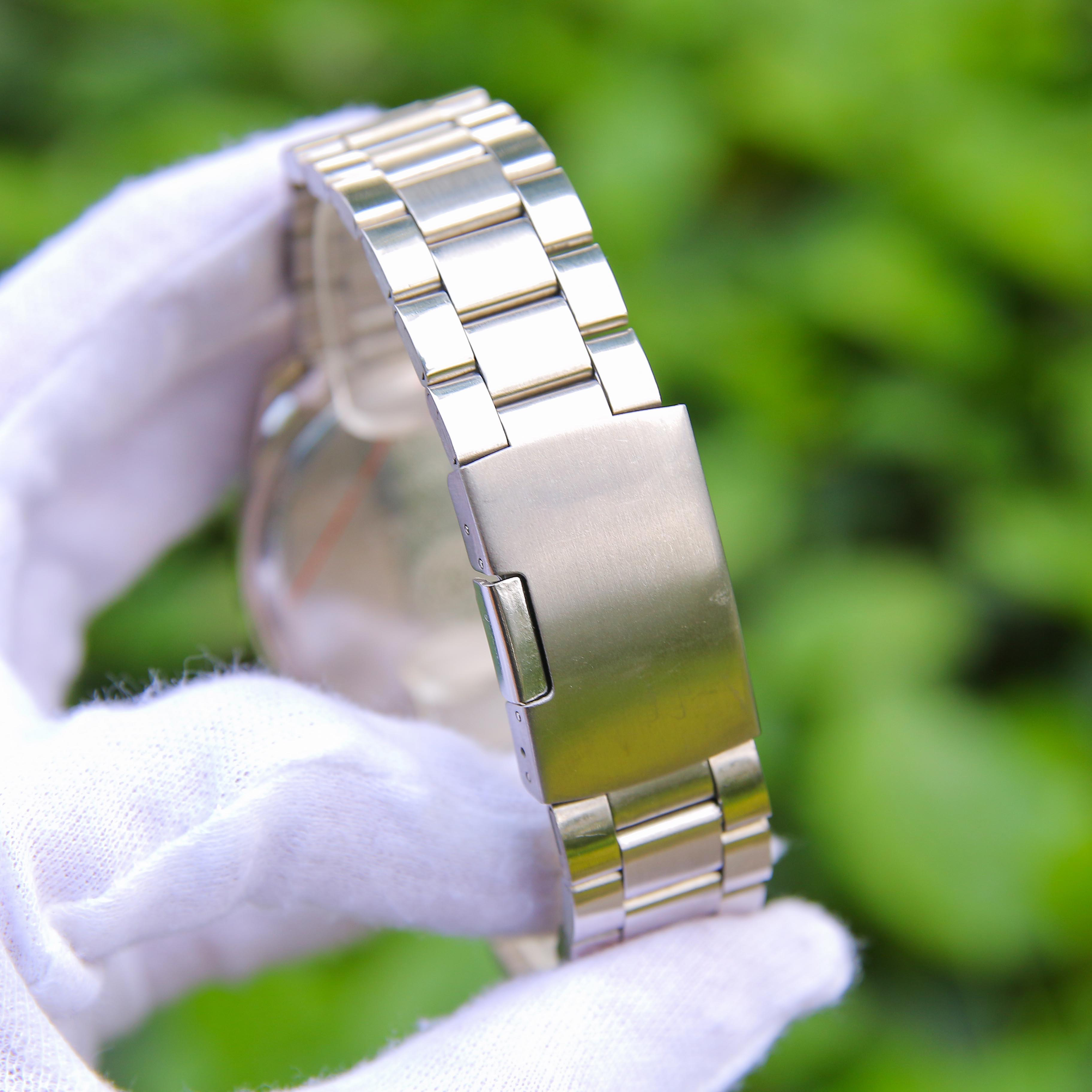 Đồng hồ nam dây thép mặt kính chống xước cao cấp VE003048 phong cách Ý hiển thị 2 lịch ngày tháng – Thiết kế sang trọng – Lịch lãm