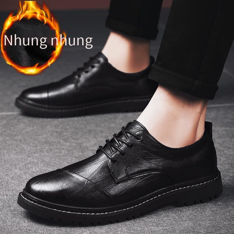 Giày da phong cách mới nhất giày đôi giày chống mài mòn giày công sở hợp thời trang giày lưới màu đỏ phù hợp với tất cả