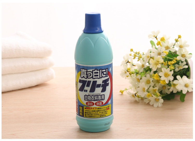 Combo 2 chai nước tẩy toilet đậm đặc 500ml + chai nước tẩy trắng quần áo Rocket 600ml - made in Japan