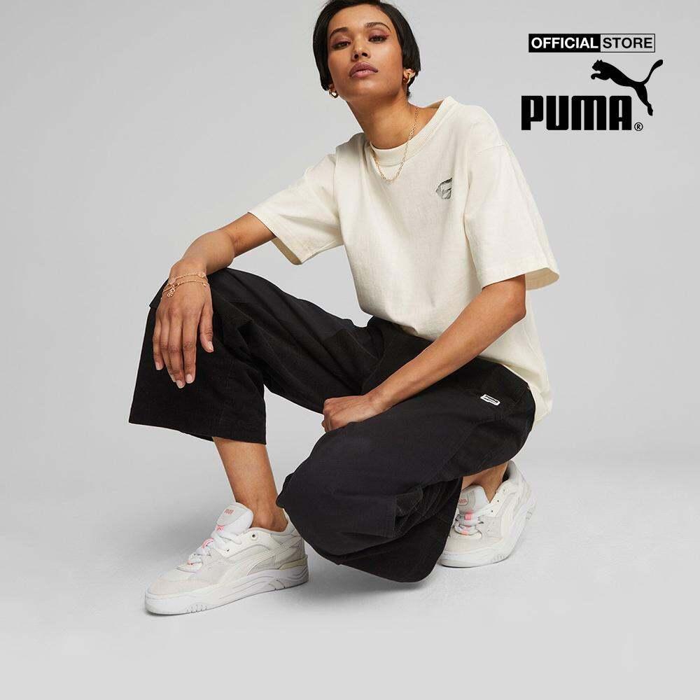 PUMA - Áo thun nữ cổ tròn tay ngắn Downtown Relaxed Graphic 622991