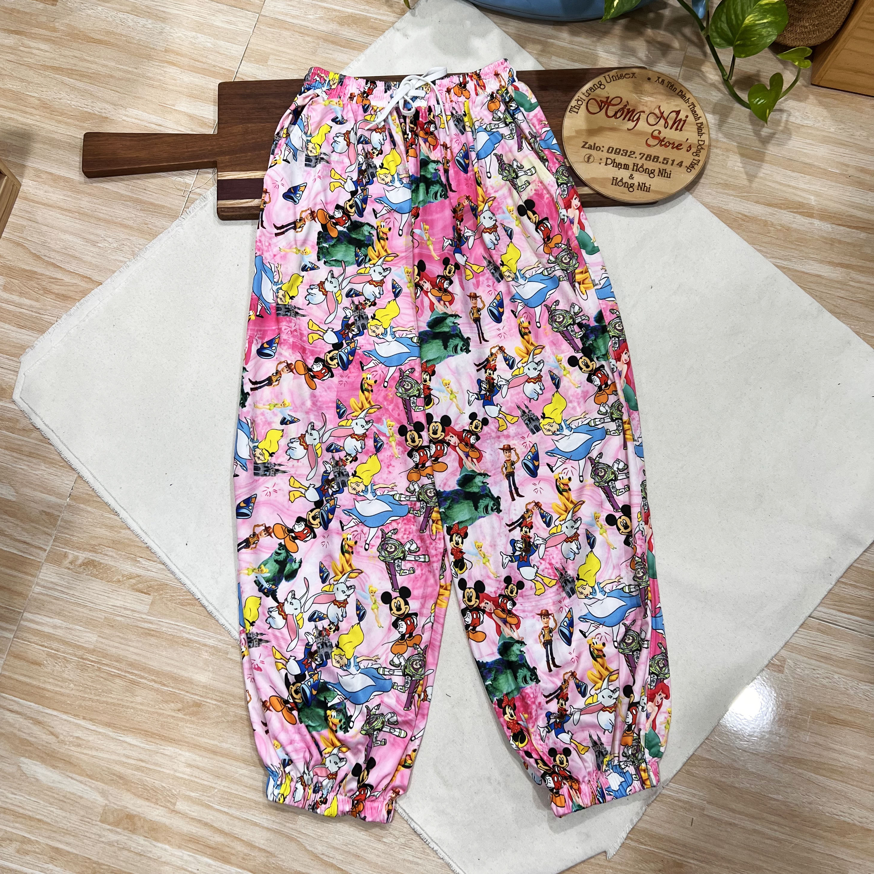 Quần Hoạt Hình Dài Bo Lai Mickey Cartoon Pant V2 Oversize Ulzzang Unisex - MM