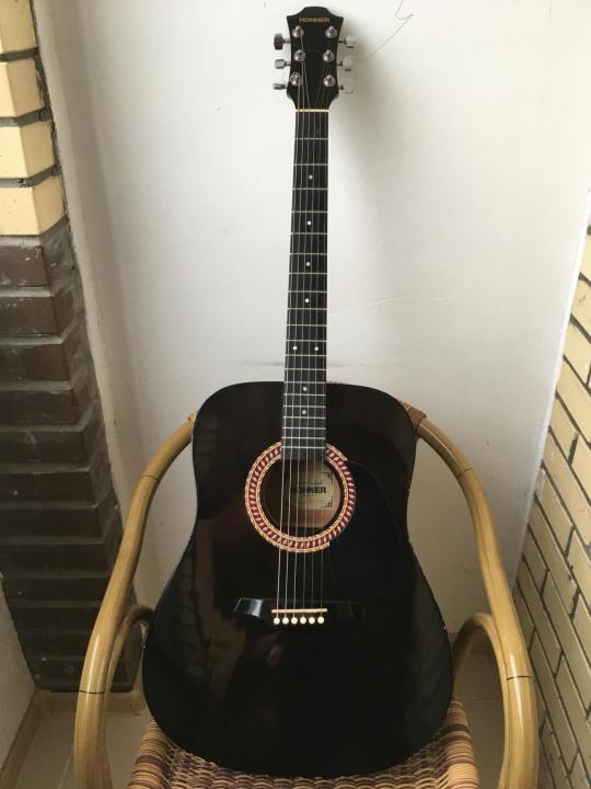 Đàn Guitar Acoustic HW220TBK dáng Dreadnought