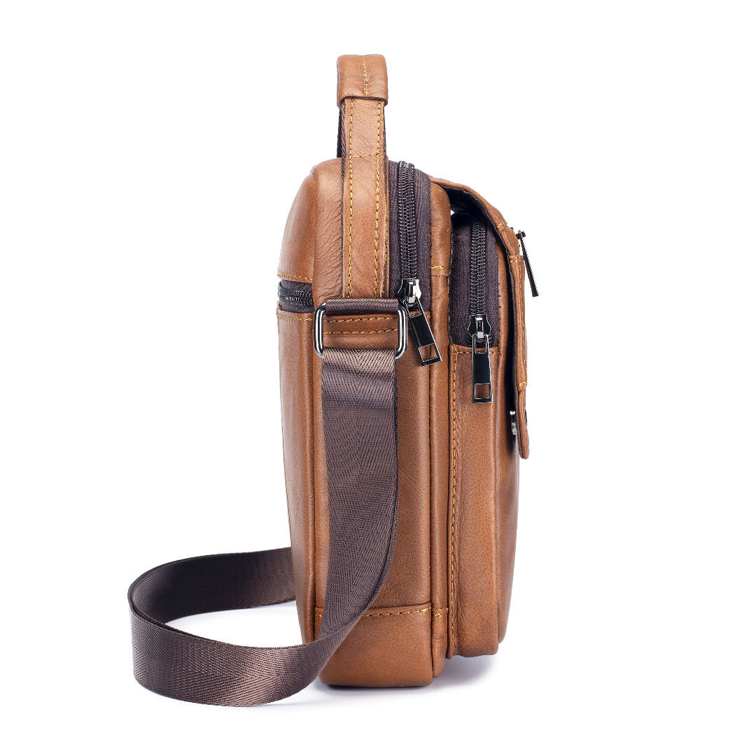 Túi đeo chéo nam DA BÒ THẬT – BEE GEE DCN9385