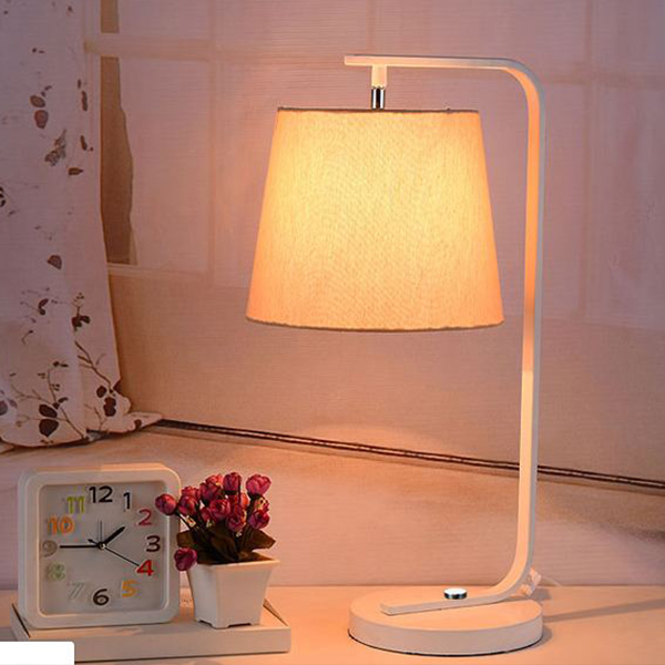 Đèn ngủ - đèn ngủ để bàn - đèn trang trí phòng ngủ - đèn để bàn TULIP LAMP