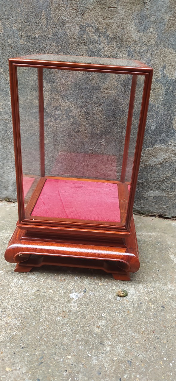 Tủ kính trưng đồ gỗ hương