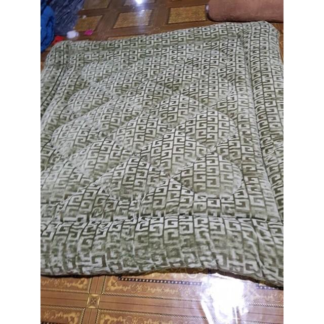 Chăn lông cừu chữ vạn 3D