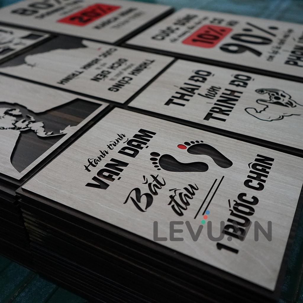 Tranh slogan bằng gỗ khắc chữ LEVU LV110 "Sự sáng tạo không là gì ngoài một tinh thần dám bứt phá"