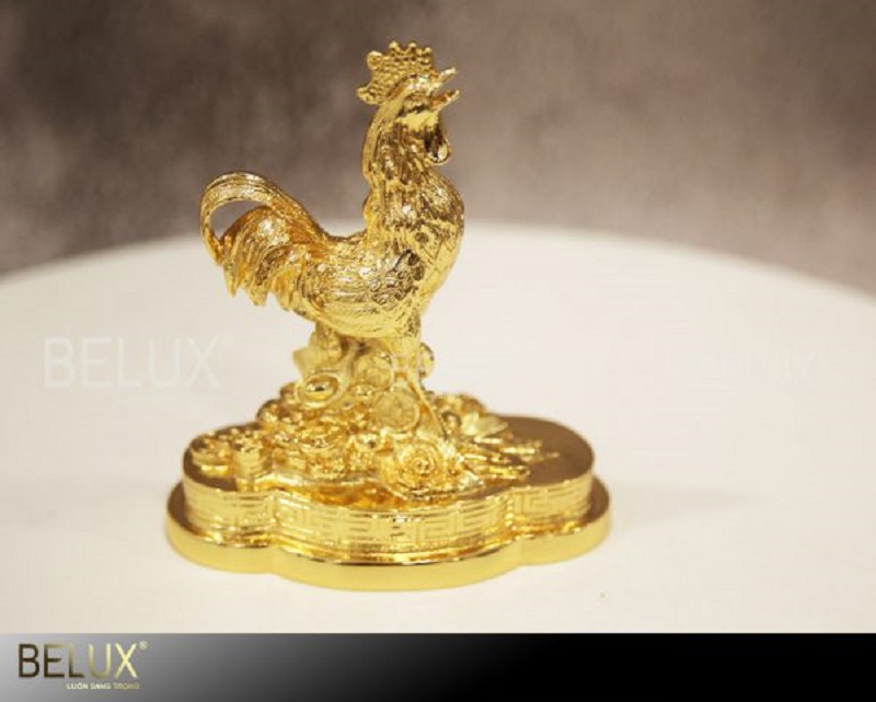 Tượng linh vật gà phong thủy mạ vàng cao 11cm