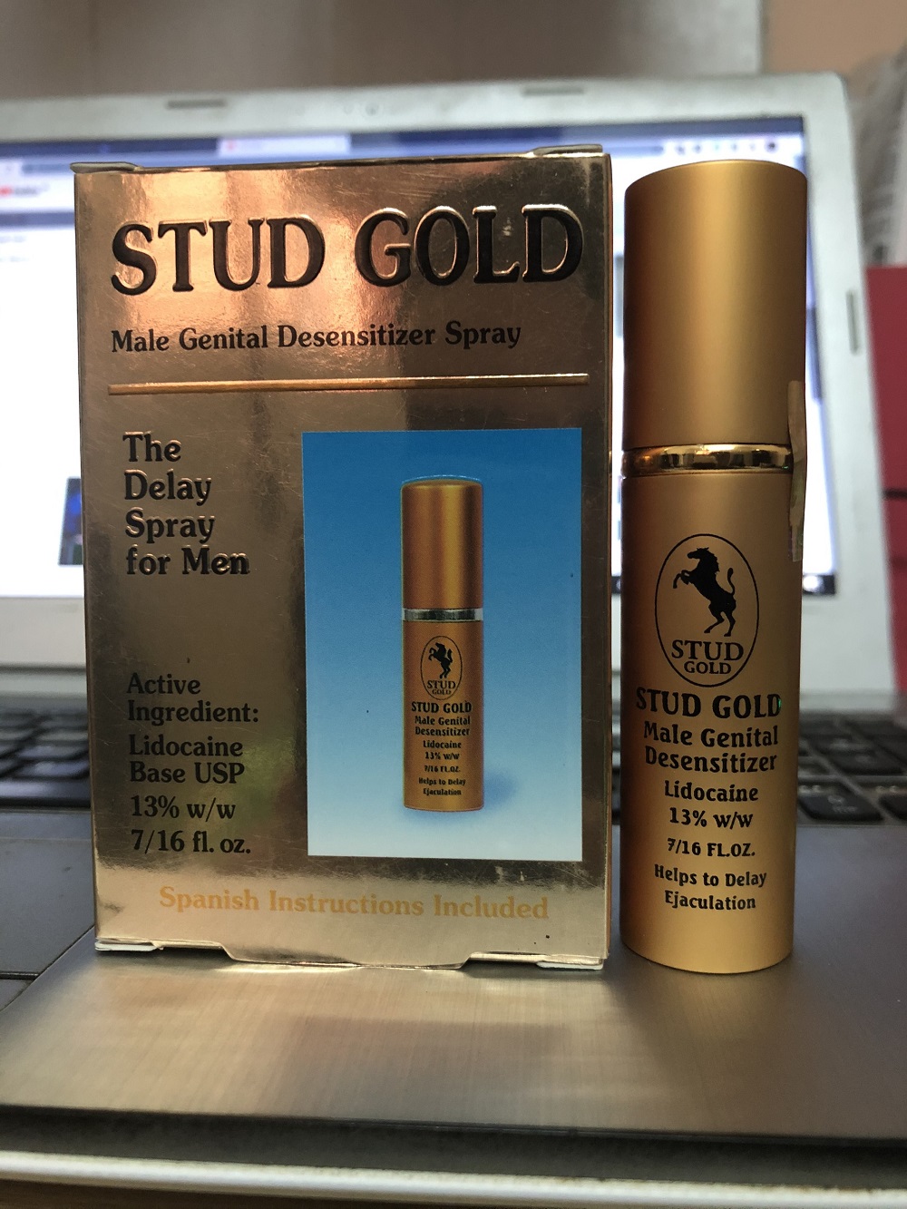 Bao Cao Su TTC Four In Love kèm xịt Stud Gold Cao Cấp
