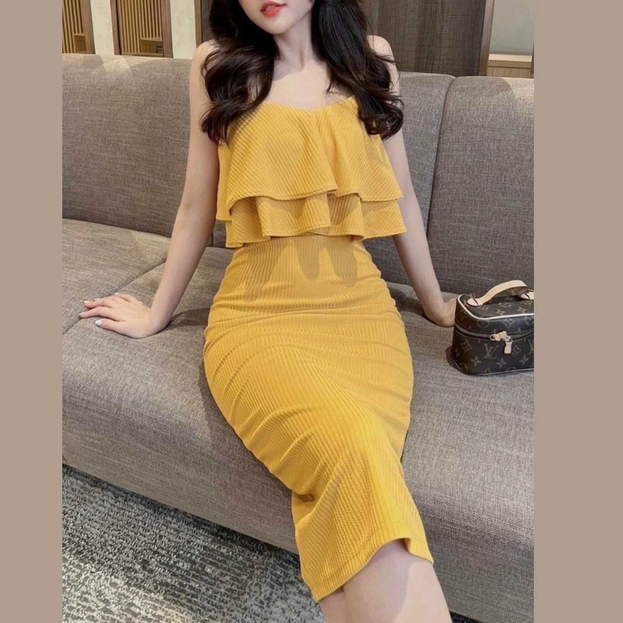Váy 2 dây bèo tầng chất thun tăm dáng body sexy Freesie < 53Kg