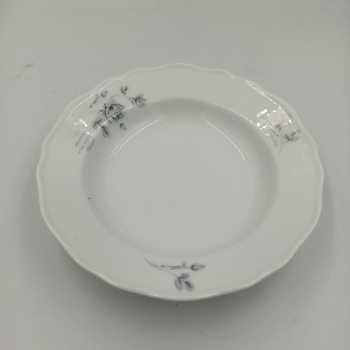 Đĩa Sứ Hoa Hồng Đen Kích Thước 20.5 CM Hàng Nhập Khẩu Cao Cấp