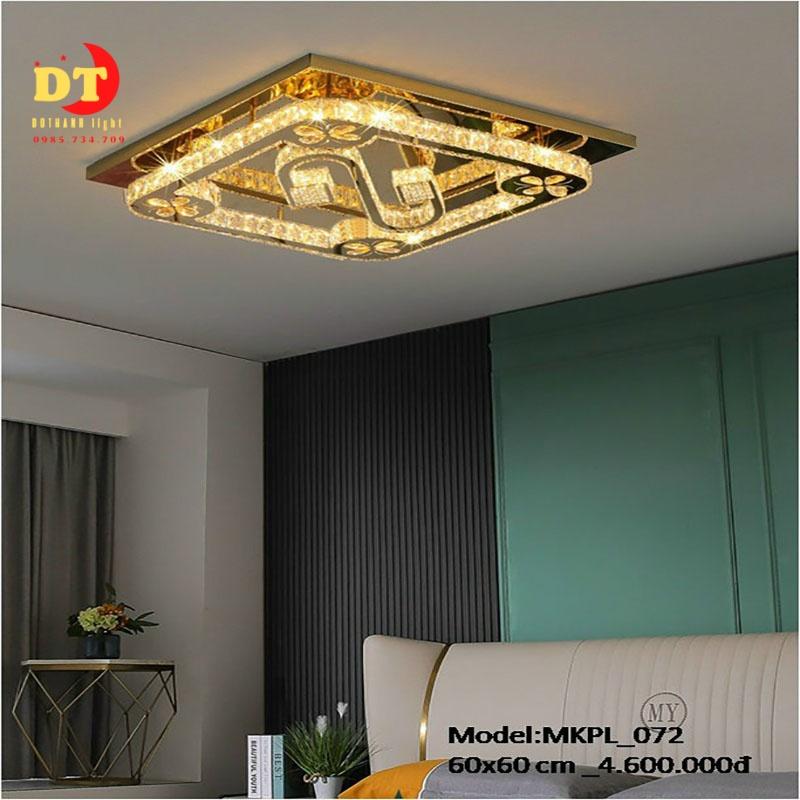 Đèn mâm phale ốp trần phòng ngủ hiện đại HTLQ pl