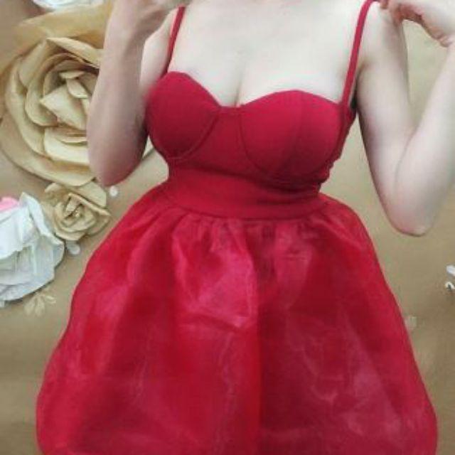 Đầm xòe phồng cúp ngực sexy