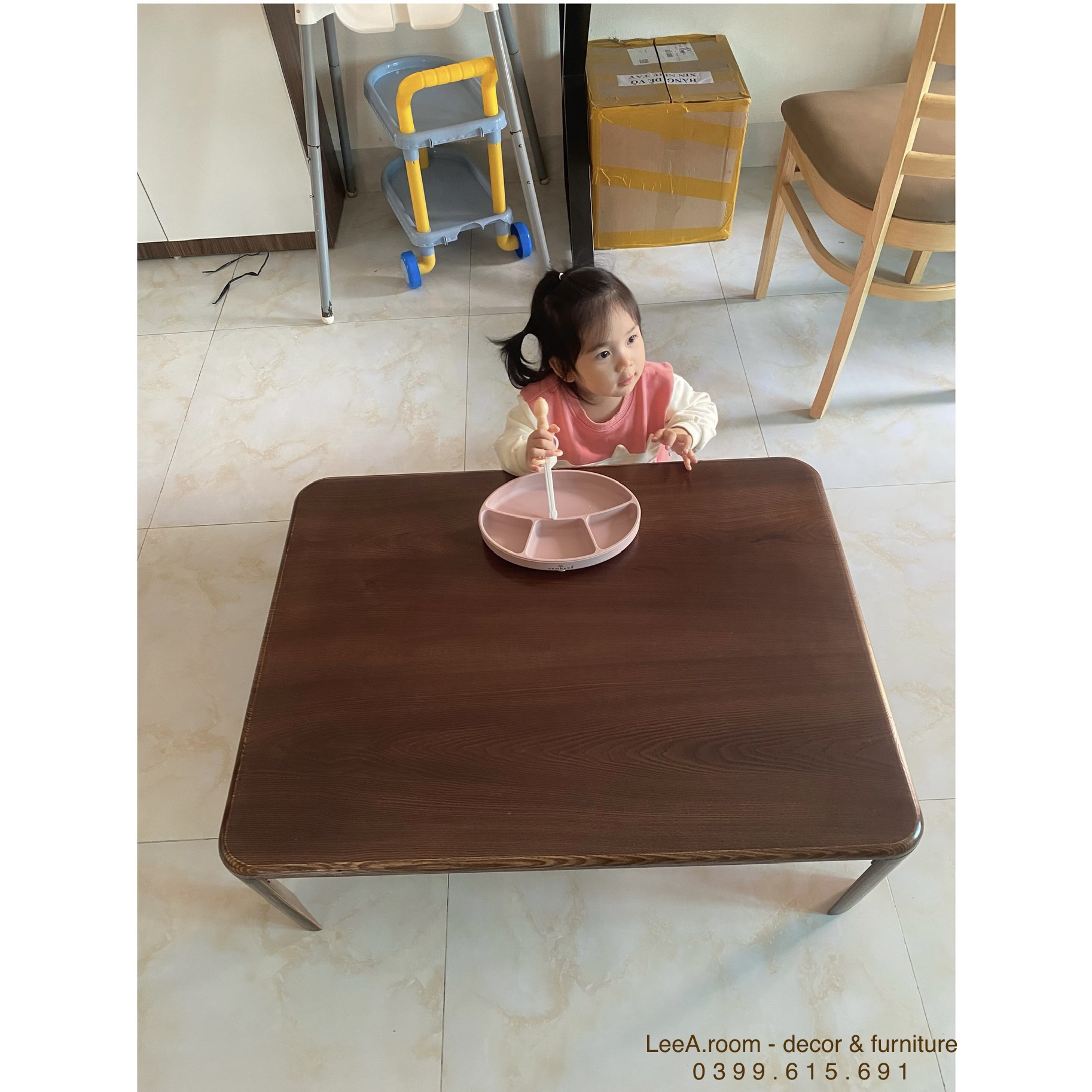 Bàn Ăn Ngồi Bệt Gấp Gọn Cao Cấp Phiên Bản Màu Walnut Cực Sang Trọng - Folding Table (Size 80x60x27cm)