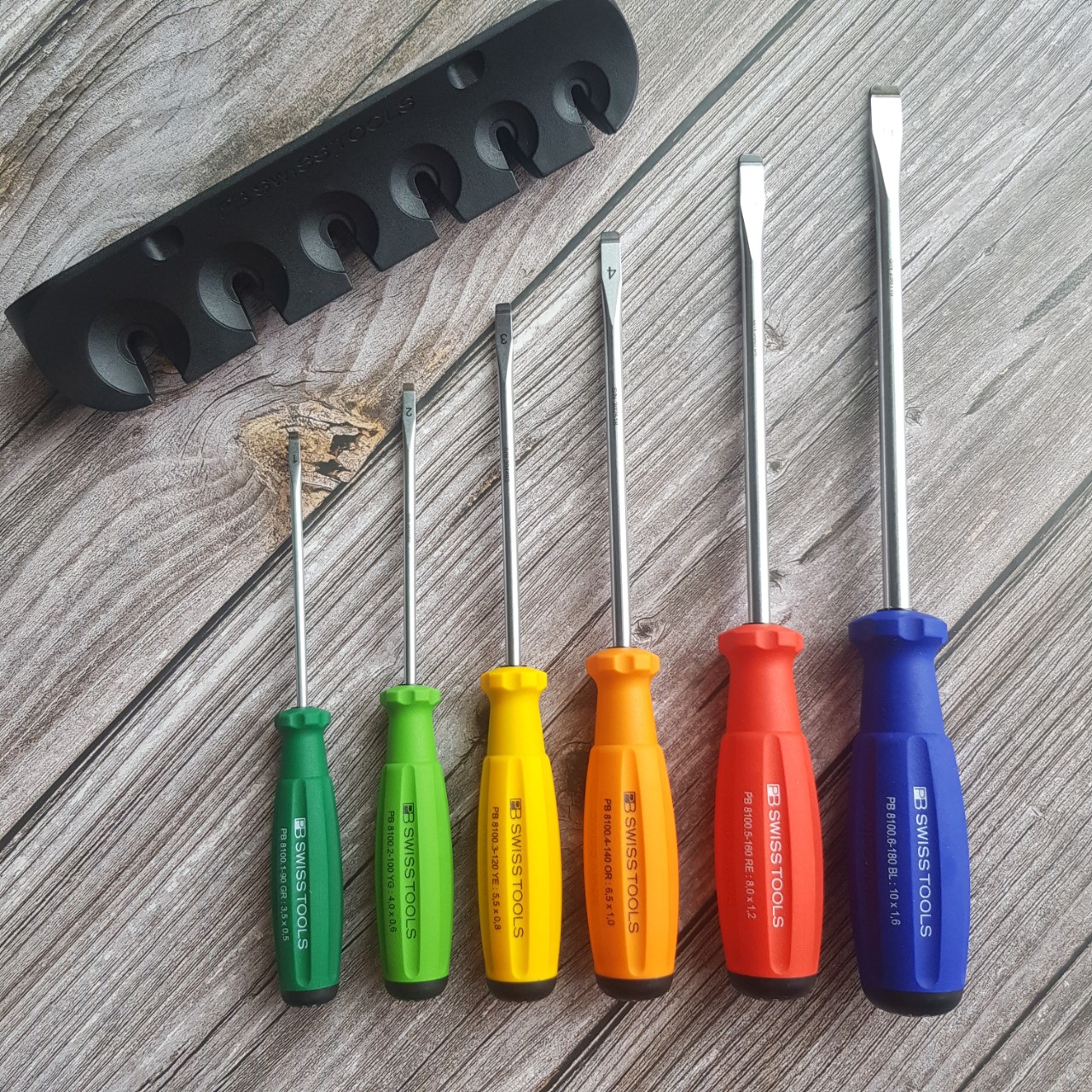 Bộ Tua Vít Rainbow Mũi Dẹp Tay Êm Swiss Grip PB Swiss Tools 8240.RB