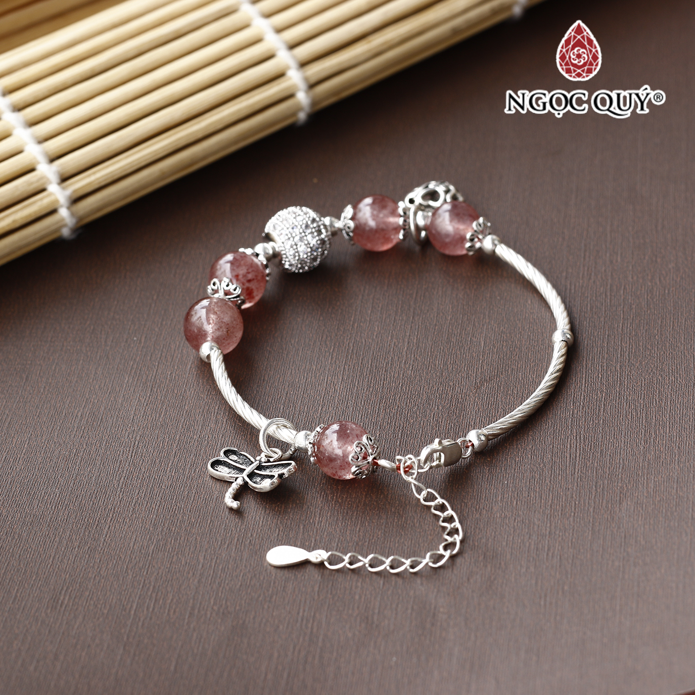 Vòng thạch anh dâu phối charm tim bạc - Ngọc Quý Gemstones