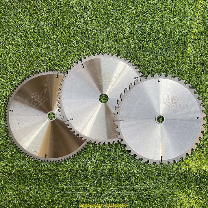 Đĩa cưa cắt gỗ Japan 250mm 60T