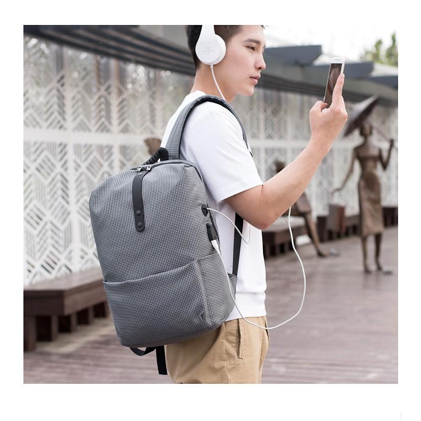 Balo đi làm cao cấp, nhiều ngăn, chống nước giá rẻ đựng laptop và đồ dùng cá nhân thoải mái mẫu mới nhất.