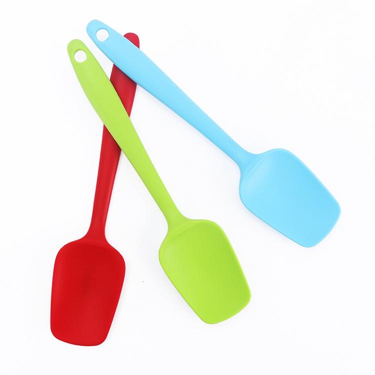 Spatula Cây Vét Bột Phới Trộn Bột Dạng Thìa Nhà Bếp Bằng Silicon Chịu Nhiệt Cao Cấp - SPA210THIA