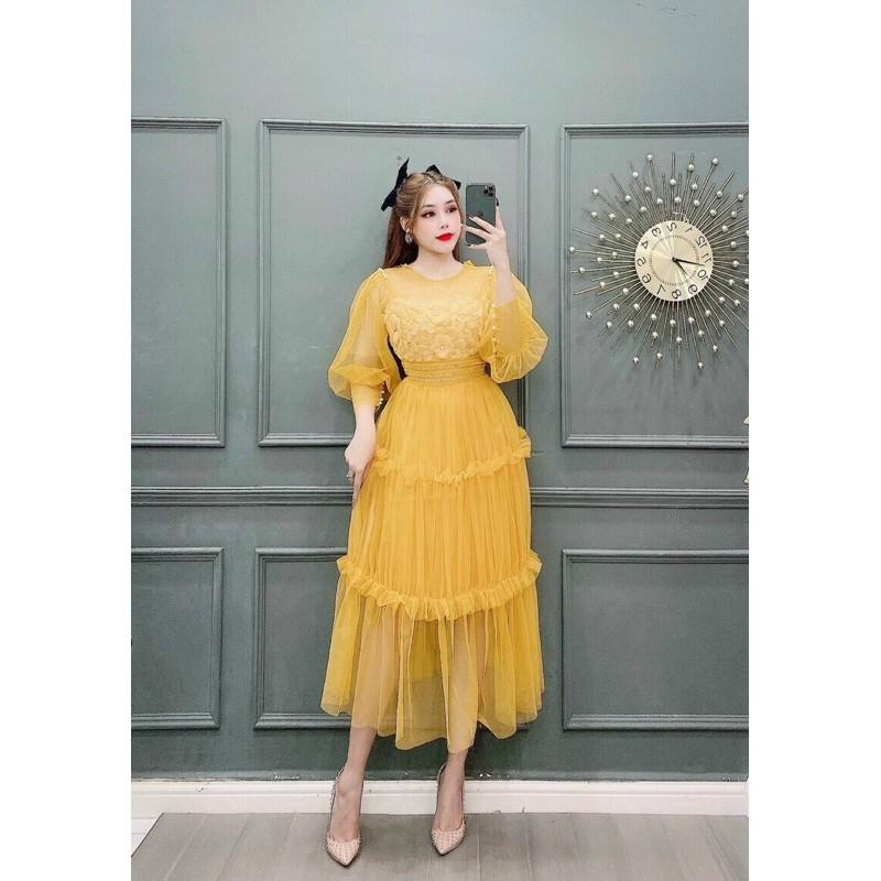Đầm xoè kết hoa