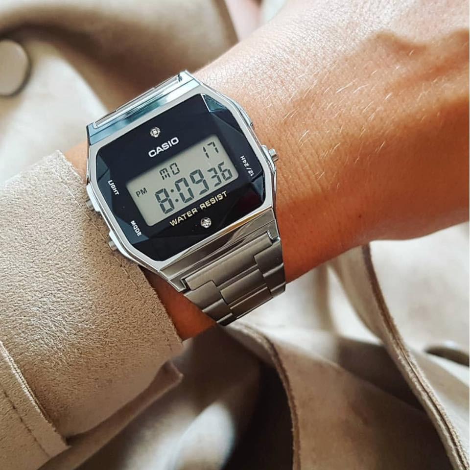 Đồng hồ điện tử Casio chính hãng A159 đính kim cương, dây kim loại