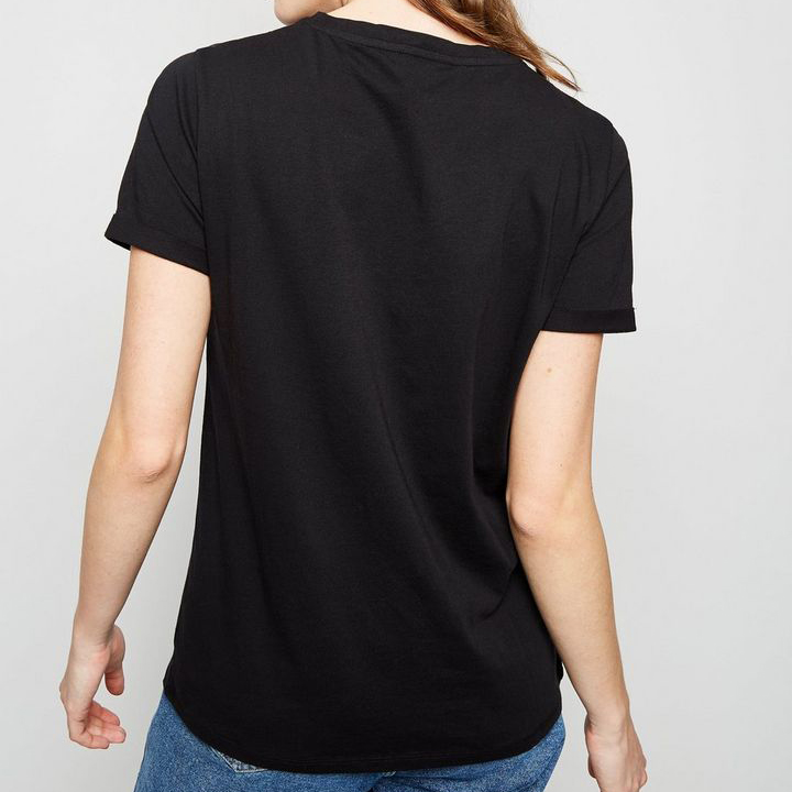 Áo Thun Nữ Trơn Màu Đen Tay Ngắn Cổ Tròn Form Basic Chuẩn Size