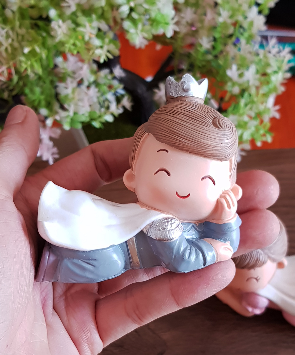 Bộ 02 tượng chibi Hoàng Tử - Công Chúa nằm ngủ