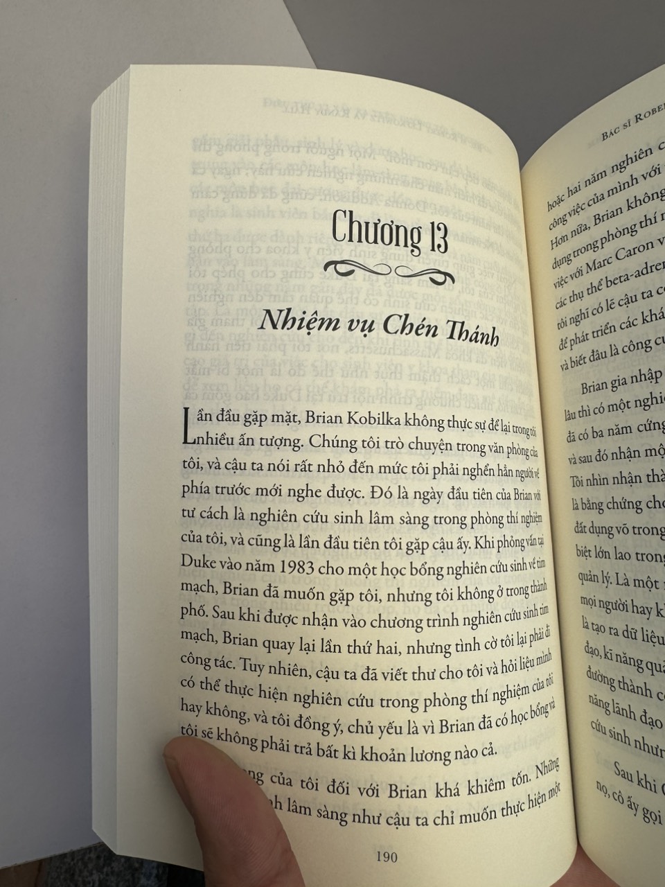 ĐIỀU THÚ VỊ XAY RA TRÊN ĐƯỜNG TỚI STOCKHOLM - Robert Lefkowitz và Randy Hall – Minh Thùy dịch – Gieo Books
