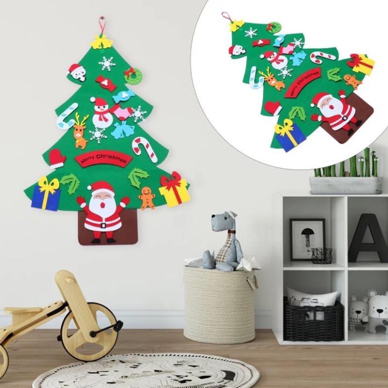 Cây thông Noel treo tường DIY