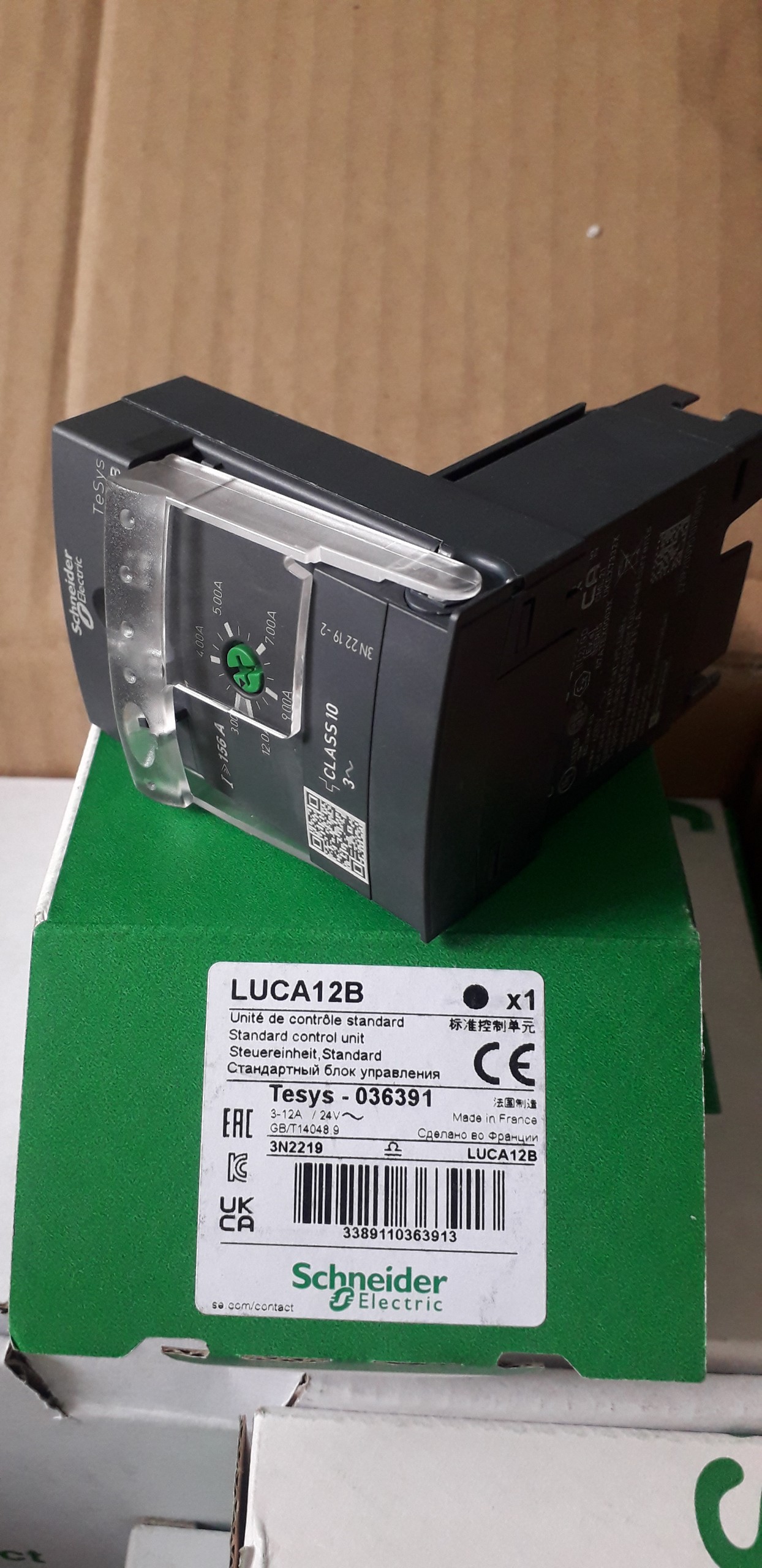 LUCA12B Schneider bộ khởi động Motor 3-12A 24VAC Chính hãng