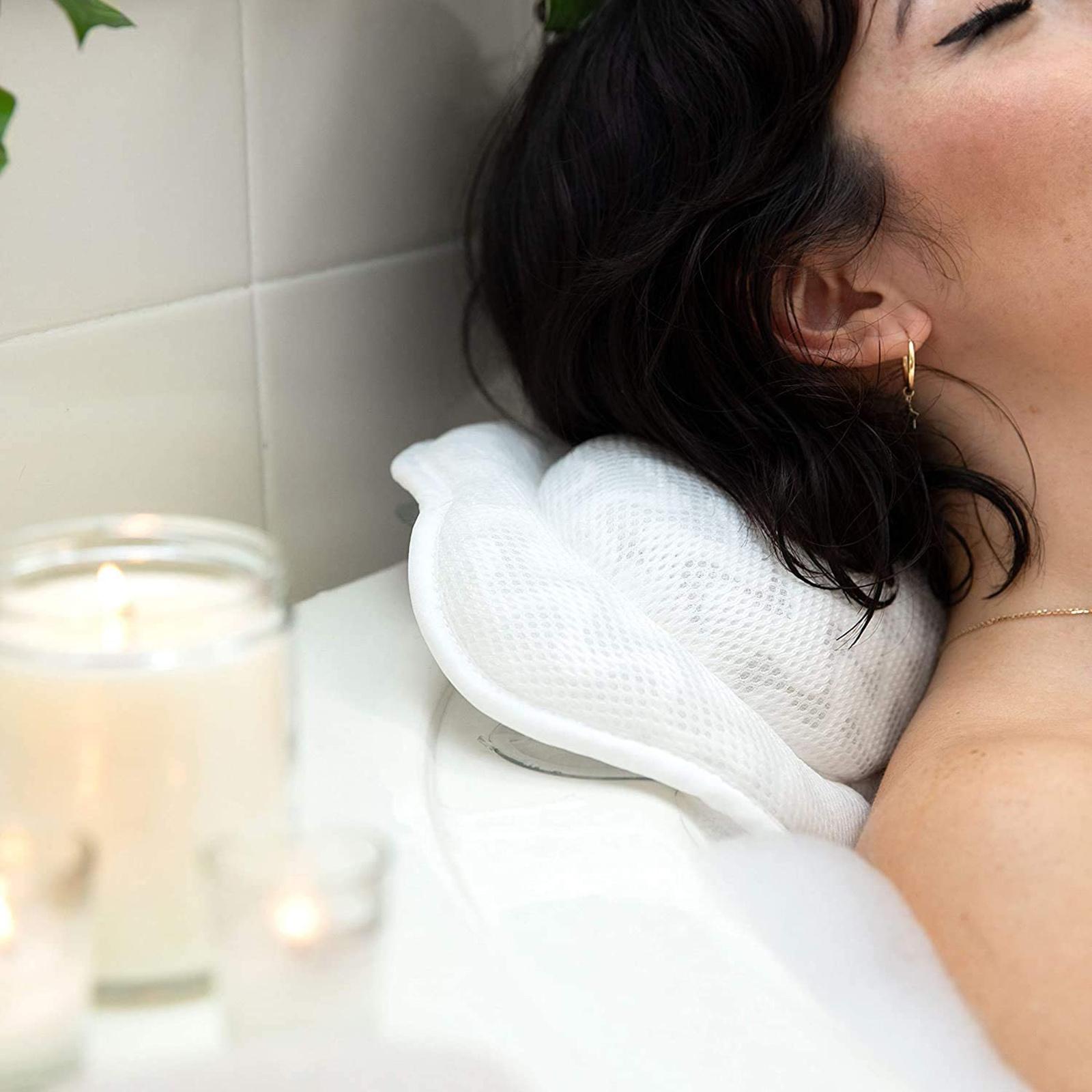 Gối tựa lưng vai cổ cho bồn tắm với giác hút