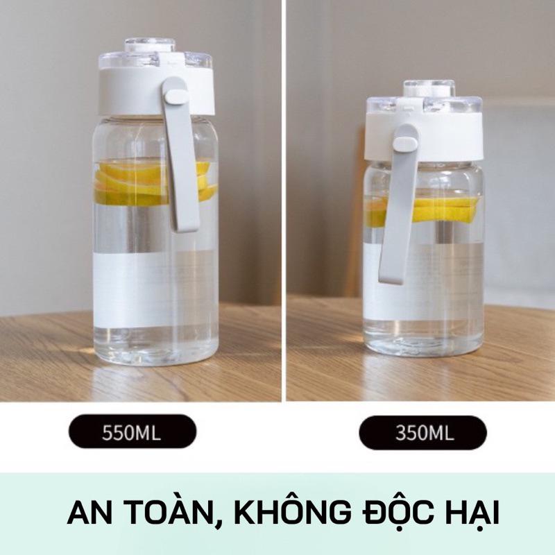 Combo 3 Bình Đựng Nước Bằng Nhựa có nắp đậy ,quai đeo thông minh tiện dụng