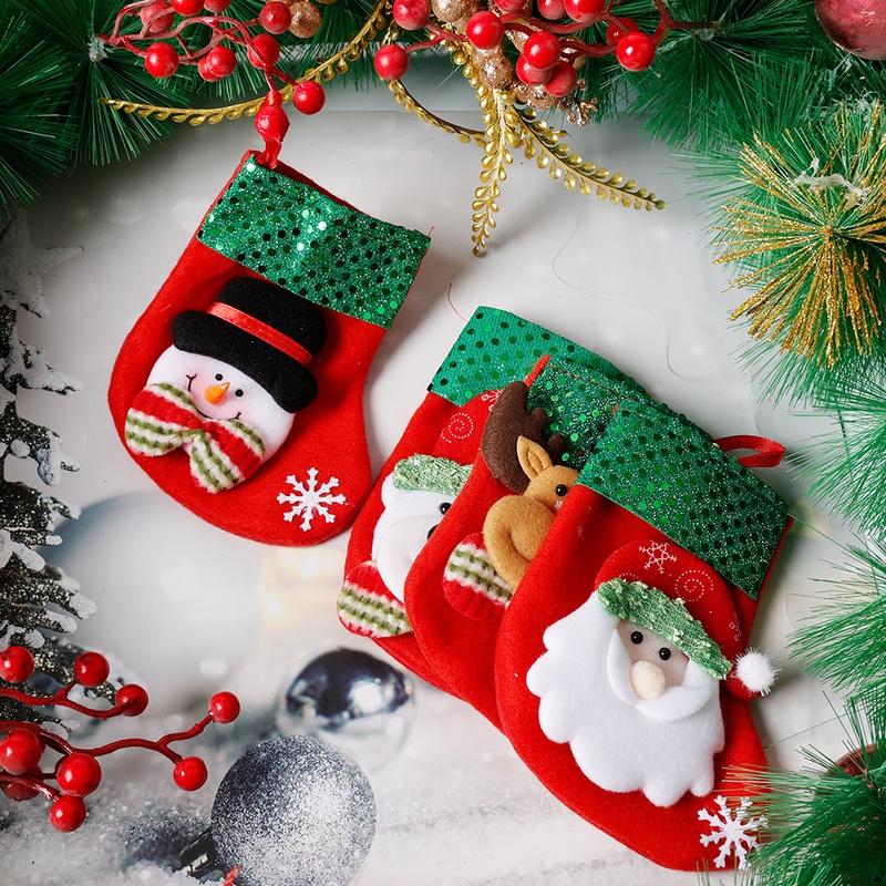 Set 2 Chiếc Tất Trang Trí Cây Thông Giáng Sinh Dễ Thương