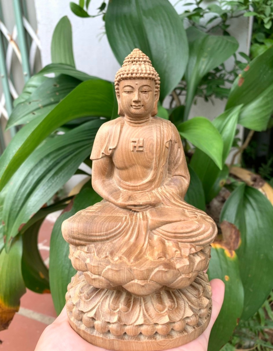 Tượng phật adi đà mini bằng gỗ bách xanh thơm phức kt cao 15×9×9cm