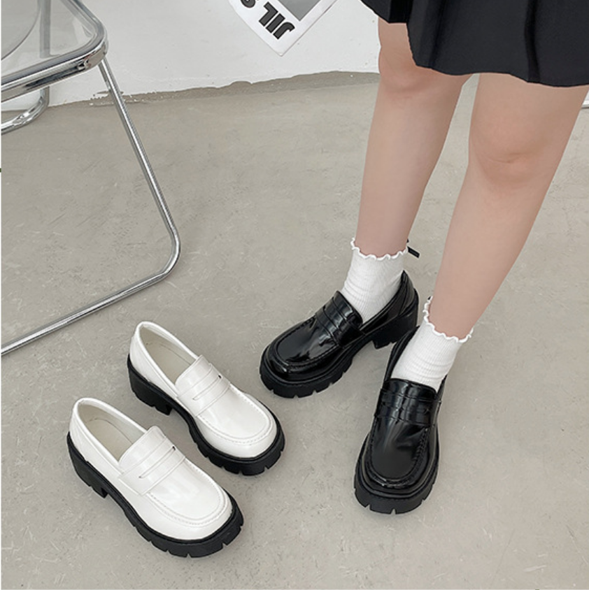 [ Hàng sẵn 35- 40] Giày LOAFER nữ/ Giày LOLITA da bóng đế dầy LOẠI TỐT phong cách Hàn Quốc GBN119