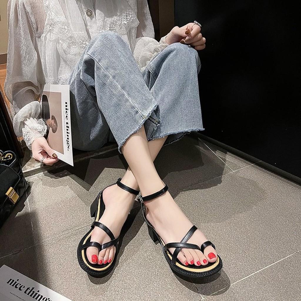 Sandal nữ dây chéo xỏ ngón (mã 9011-sandal viền nâu