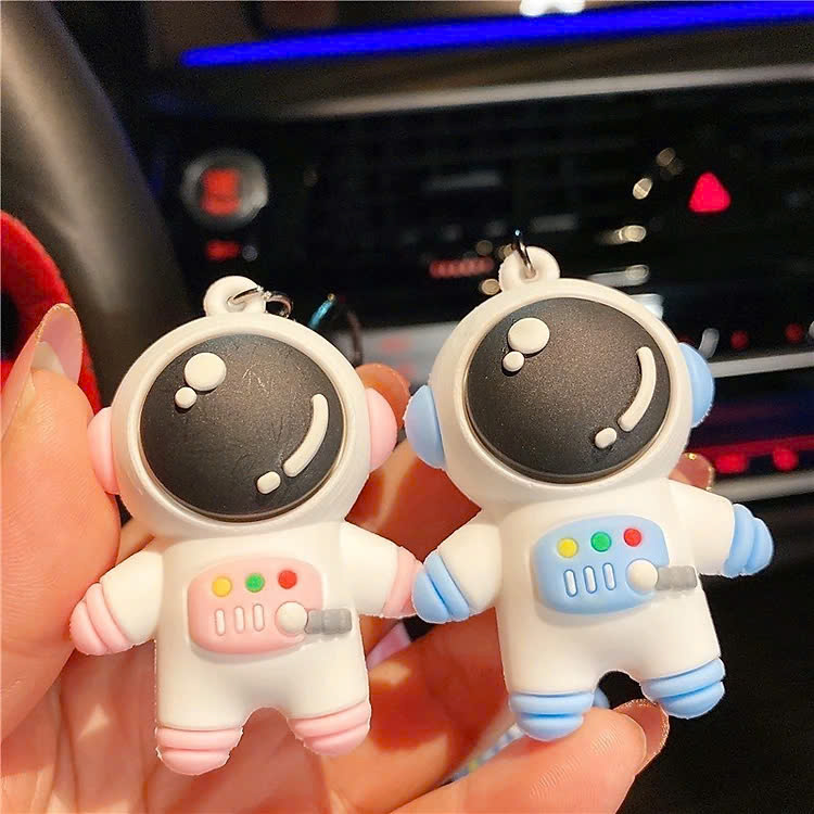 Móc khóa Phi Hành Gia cute cho xe máy dây đôi đeo balo điên thoại