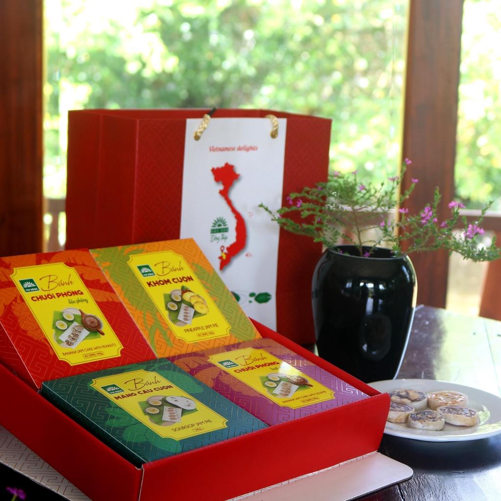 Combo 4 hộp mứt trái cây cuộn Tư Bông ít ngọt, đặc sản Đồng Tháp làm quà biếu Tết