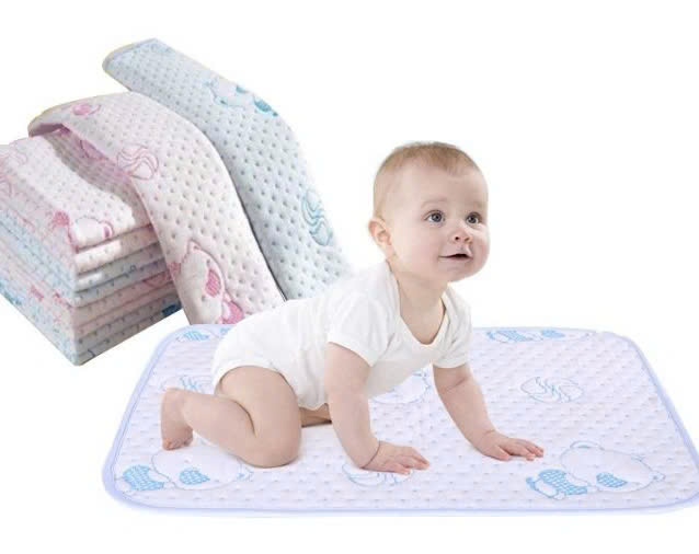 Tấm lót chống thấm cho bé 4 lớp thoáng khí, miếng lót chống thấm nằm trực tiếp, miếng lót em bé sơ sinh (Họa tiết ngẫu nhiên) - Henrysa