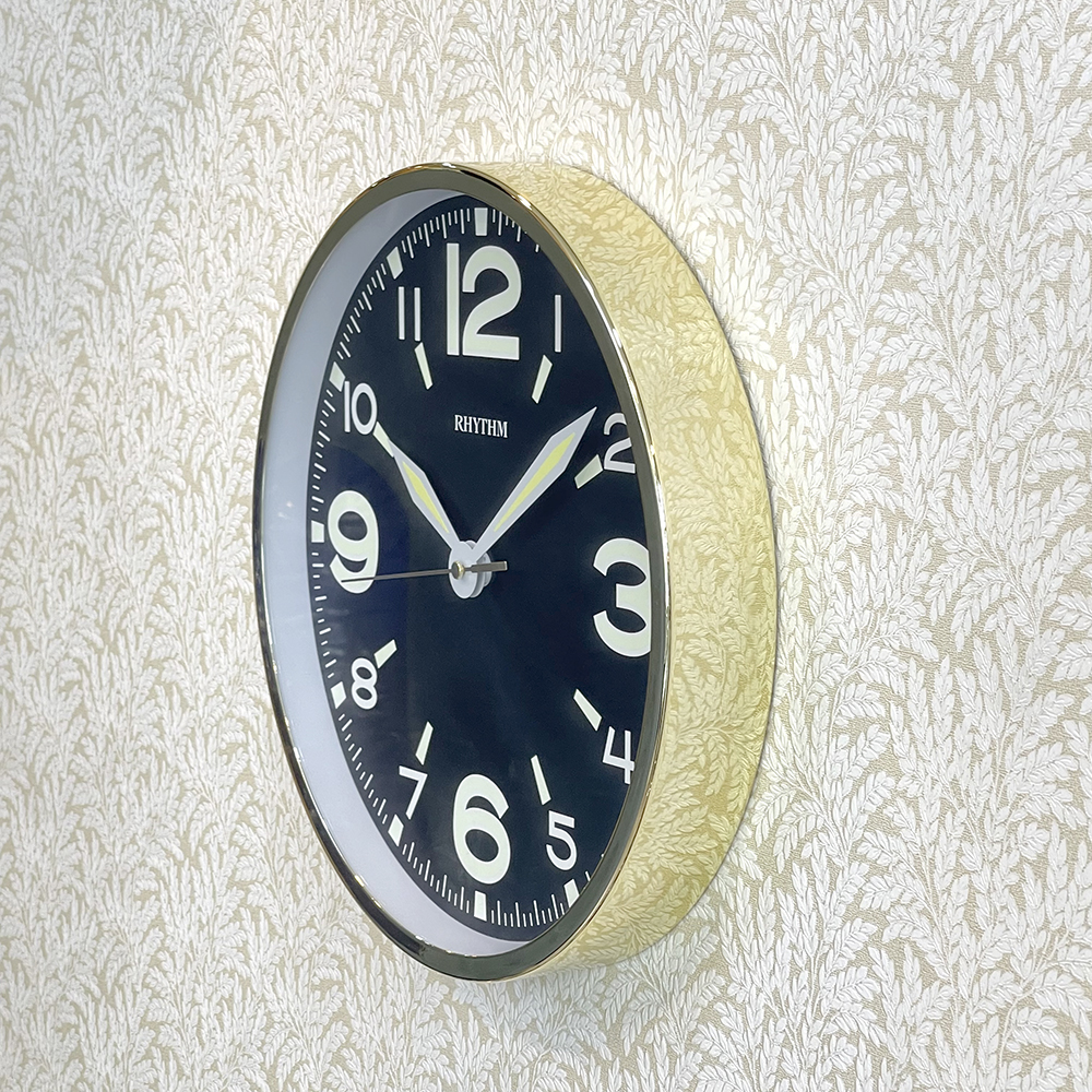 Đồng hồ treo tường Nhật Bản Rhythm CMG607NR18. Kt 30.0 x 4.7cm, 750g. vỏ kim loại. Dùng Pin