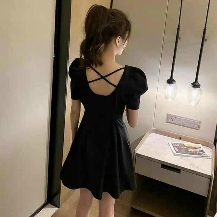 ĐẦM XÒE CHIẾT EO CHÉO DÂY LƯNG 77031575