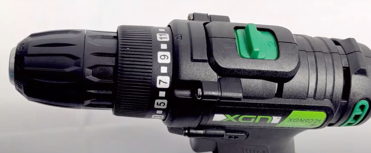 Máy khoan vặn vít dùng pin pin 21V XGN 9221