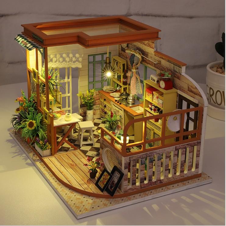 Mô hình nhà DIY Doll House Romantic Password Kèm Mica Chống bụi