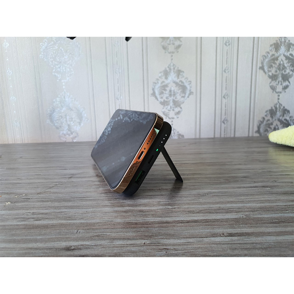 Pin Sạc Không Dây Mazer Infinite.Boost Mag.Stand Qi Wireless 15W/10000mAh - Hàng chính hãng