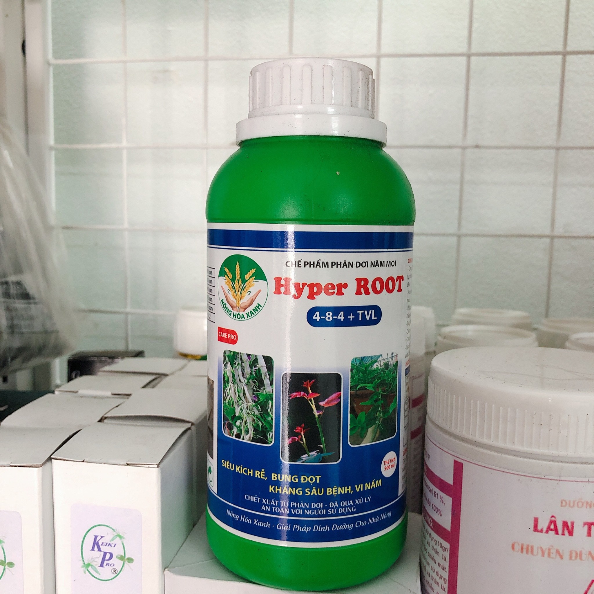  Dung dịch Phân Dơi Hyper ROOT- 8-4-4 siêu Kích Rễ -Lớn trái- Bung đọt - Kháng sâu bệnh - 500ml