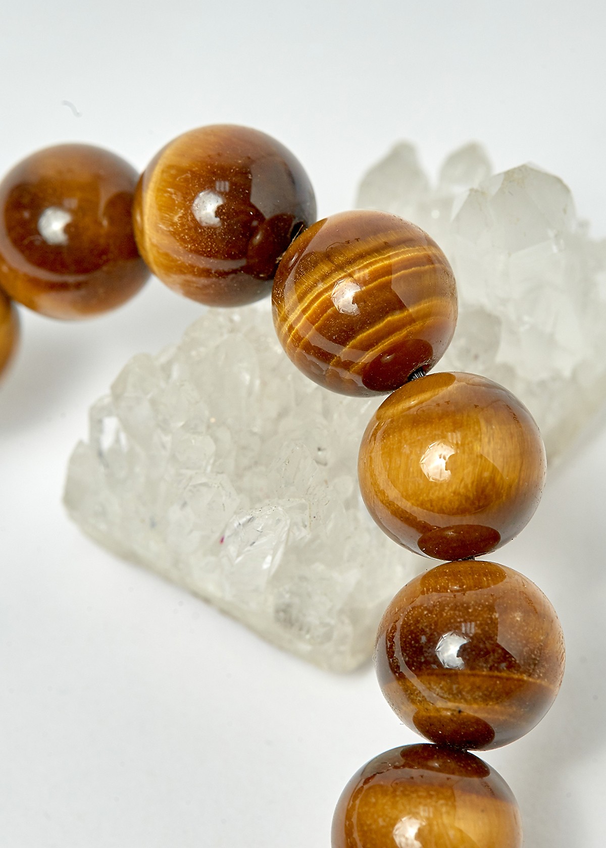 Vòng tay phong thủy đá thạch anh mắt hổ phối tỳ hưu size hạt 14mm - Ngọc Quý Gemstones