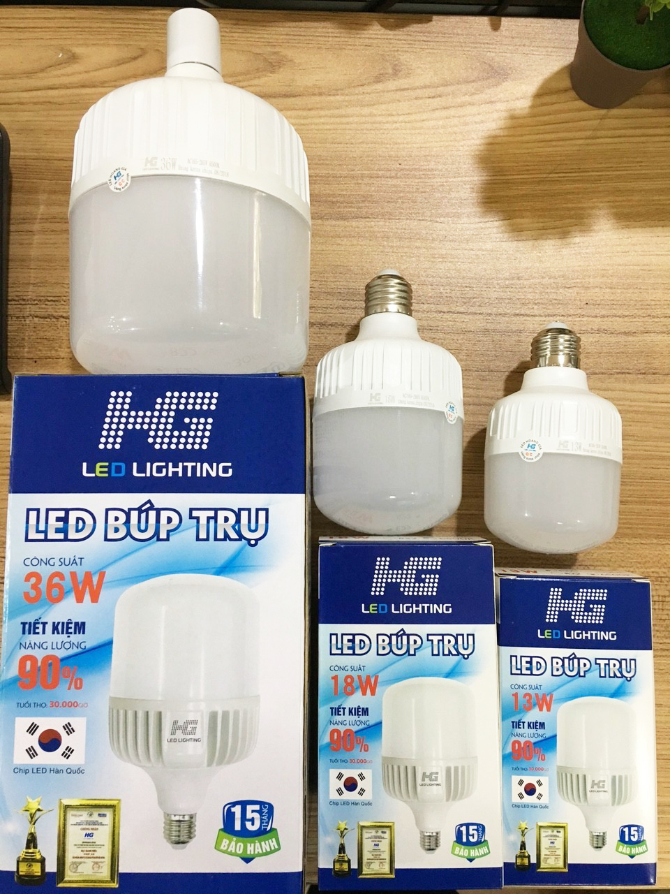 Bộ 2 bóng đèn led Bulb chống nước 36w ánh sáng trắng)