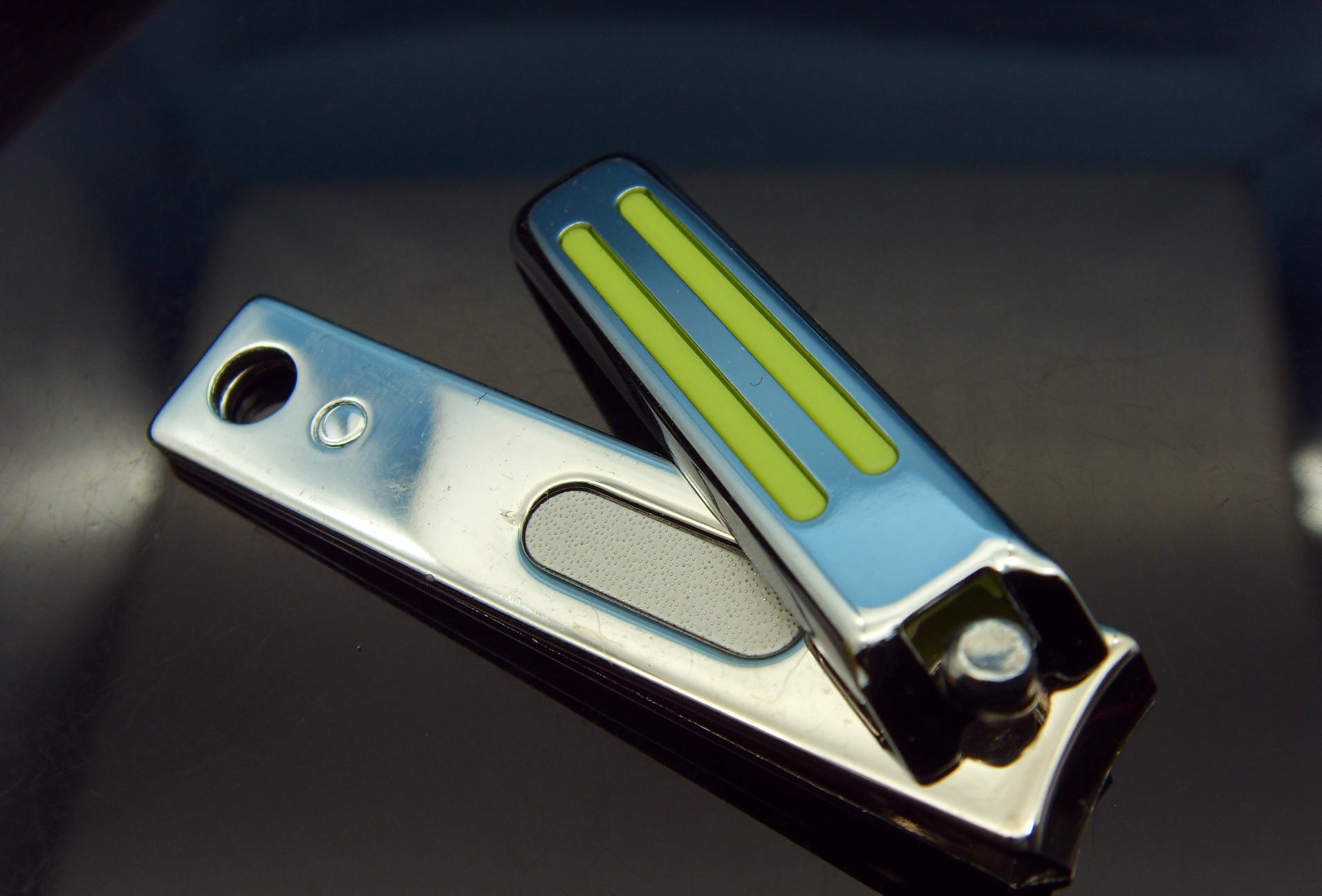 Dụng Cụ Cắt Móng Tay Cao Cấp Bằng Thép Không Gỉ